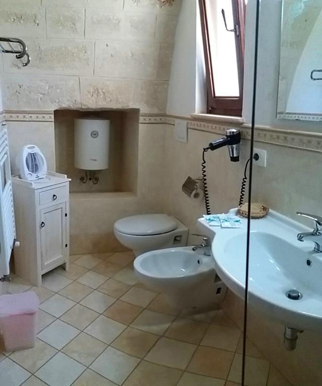 Masseria De Michele Montalbano  Exteriör bild