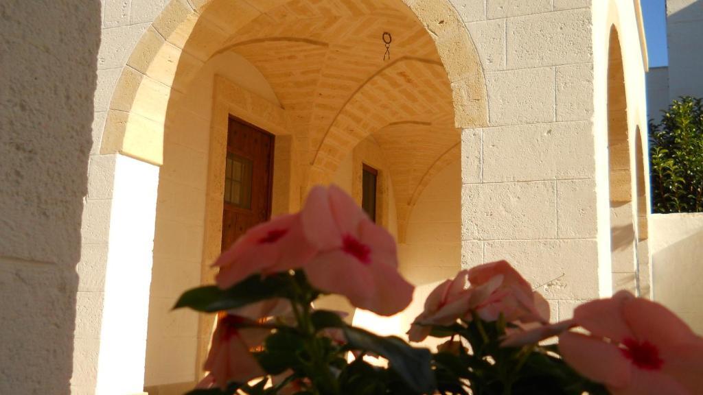 Masseria De Michele Montalbano  Exteriör bild
