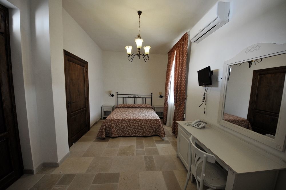 Masseria De Michele Montalbano  Exteriör bild